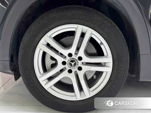 Mercedes-Benz GLB id 4399766 из Китая 13