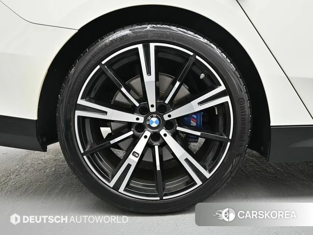 BMW 5 Series (G60) id 4645261 из Кореи 15