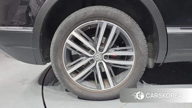 Volkswagen Tiguan Allspace id 3766636 из Кореи 15