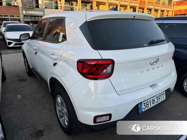 Hyundai Venue 2024 Белый из Кореи, фото 6