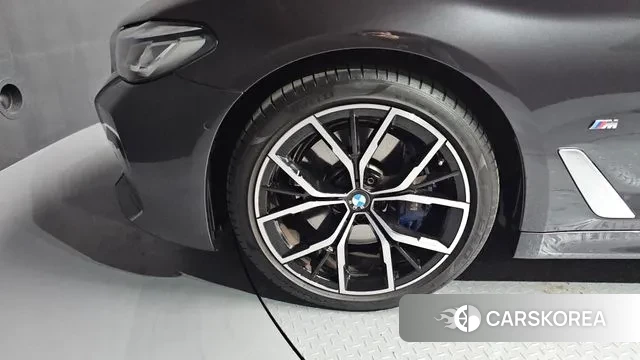 BMW 5 Series (G30) id 3428287 из Кореи 15