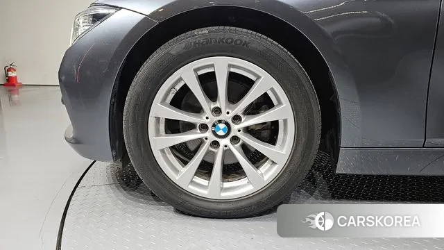 BMW 3 Series (F30) id 3622641 из Кореи 15