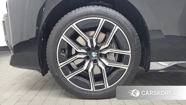 BMW 7 Series (G70) id 3770210 из Кореи 15