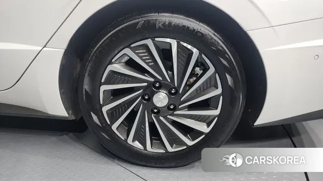 Hyundai Sonata Hybrid (DN8) id 3463329 из Кореи 15