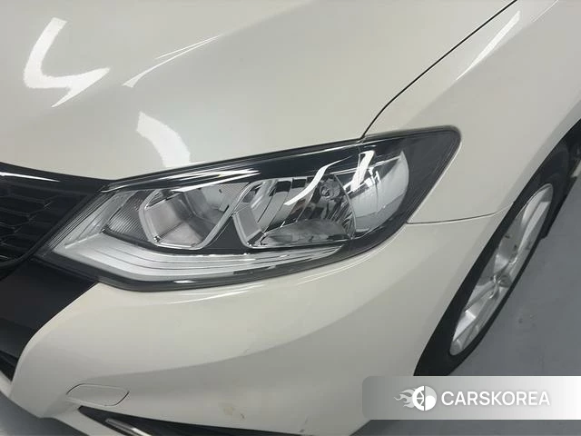 Nissan TIIDA id 4365903 из Китая 15