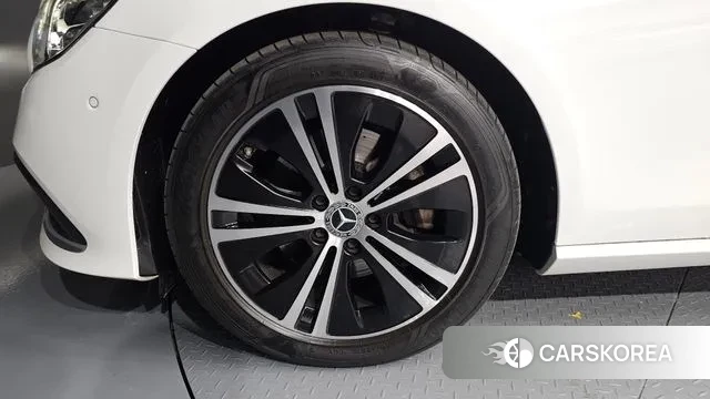 Mercedes-Benz E-Class W213 id 3384884 из Кореи 15