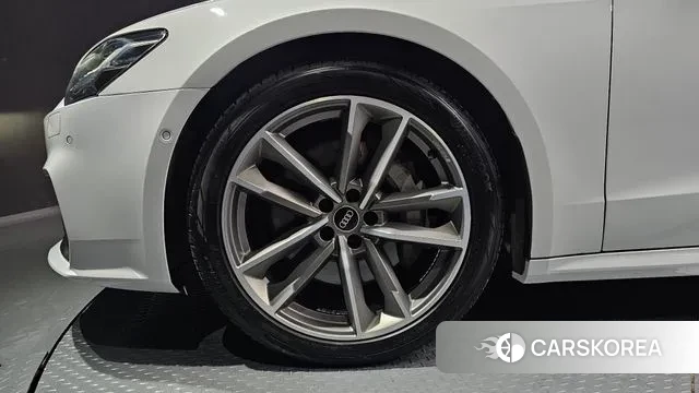 Audi A7 (4K) id 3493593 из Кореи 15