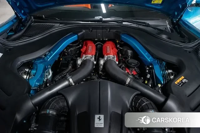 Ferrari Rome 2024 Светло-серебряный цвет из Кореи, фото 5