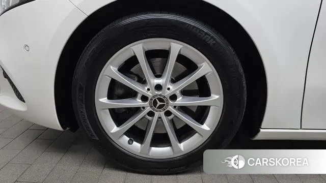 Mercedes-Benz A-Class W177 id 3356321 из Кореи 15