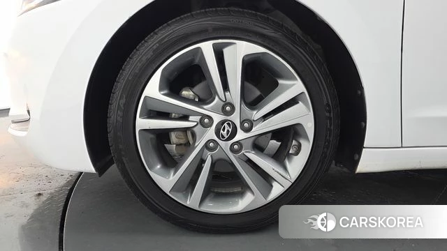 Hyundai Avante AD id 4520997 из Кореи 15