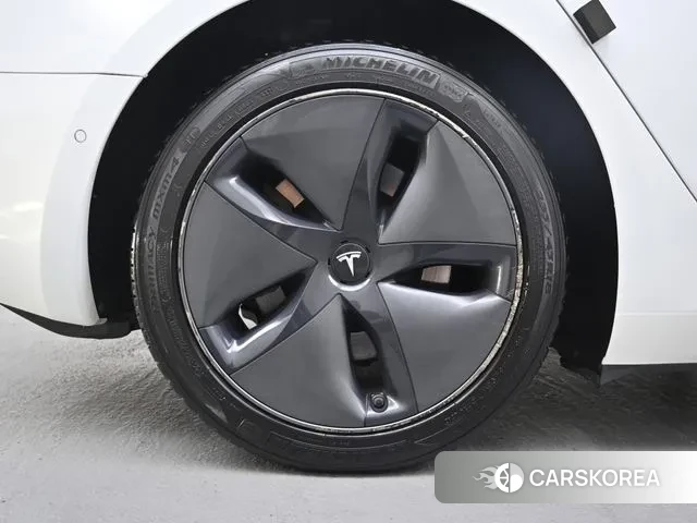 Tesla Model 3 id 3203037 из Кореи 15