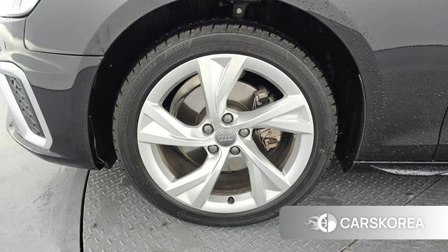 Audi A4 (B9) id 3806713 из Кореи 15