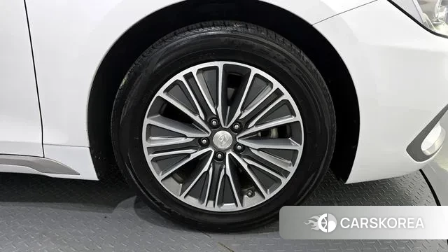 Hyundai Grandeur IG Hybrid id 3345329 из Кореи 15