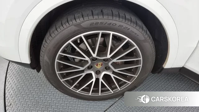 Porsche Cayenne (PO536) id 3402877 из Кореи 15