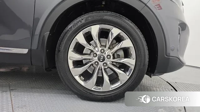 Kia The New Sorento id 3666958 из Кореи 15