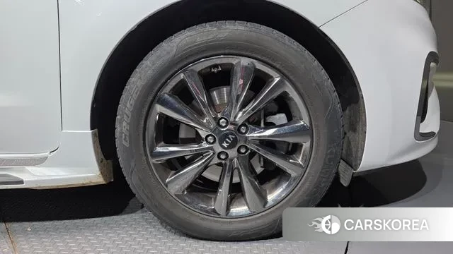 Kia The New Carnival id 3474568 из Кореи 15