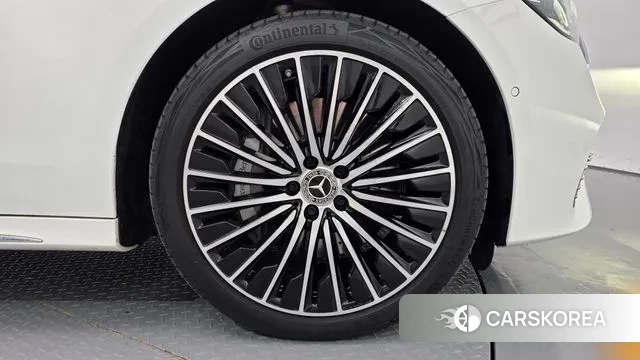 Mercedes-Benz E-Class W214 id 3431451 из Кореи 15