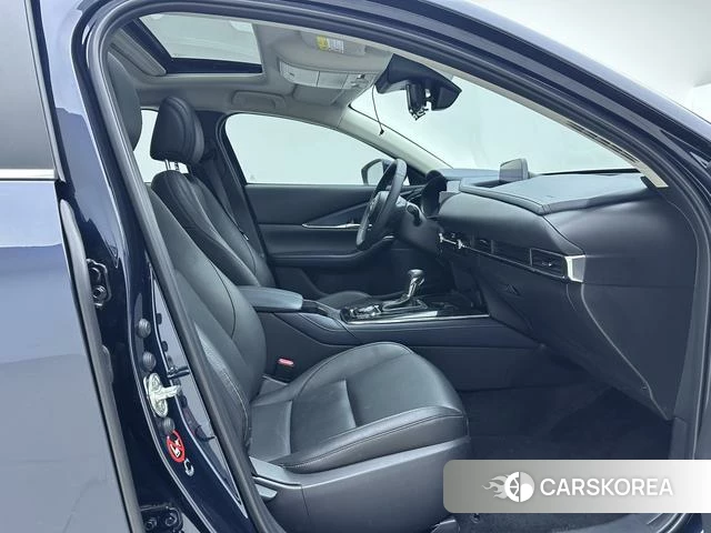 Mazda CX-30 id 4259038 из Китая 17
