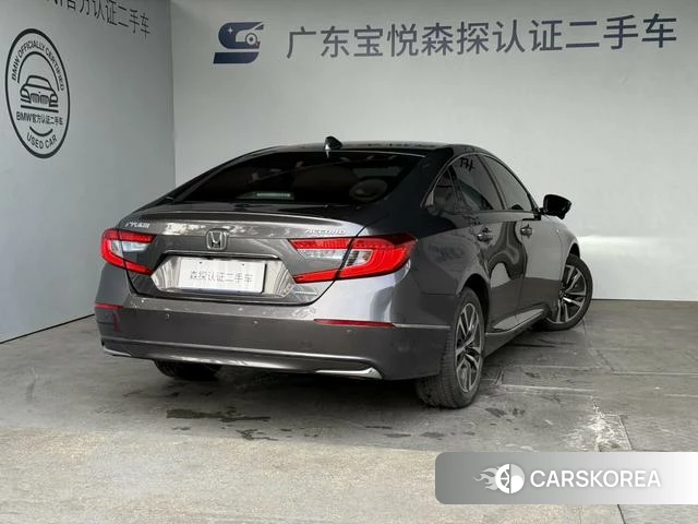 Honda Accord id 4260394 из Китая 8