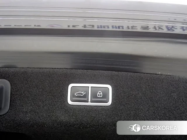 Genesis G90 (RS4) id 3701789 из Кореи 15