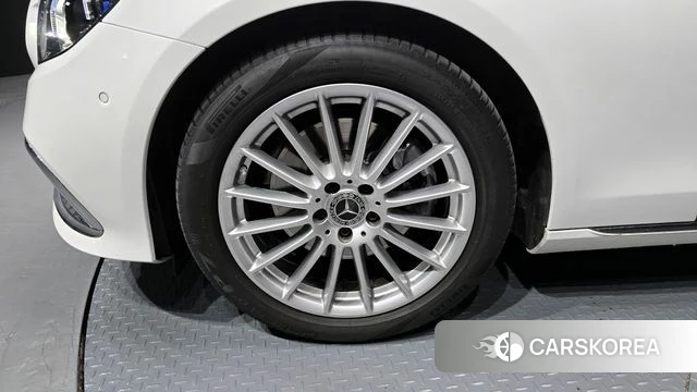 Mercedes-Benz E-Class W213 id 4268309 из Кореи 30
