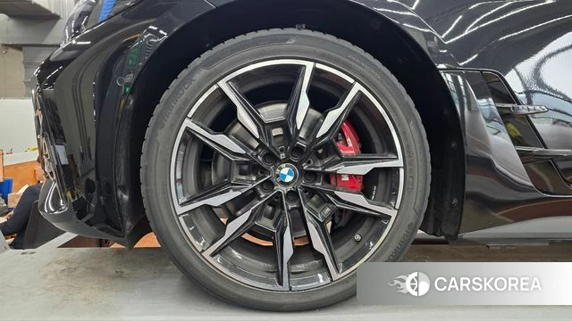 BMW i4 2025 Черный из Кореи, фото 5
