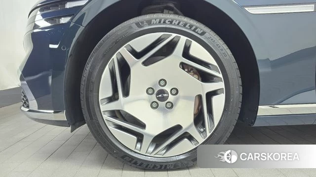 Genesis G90 (RS4) id 3915145 из Кореи 15