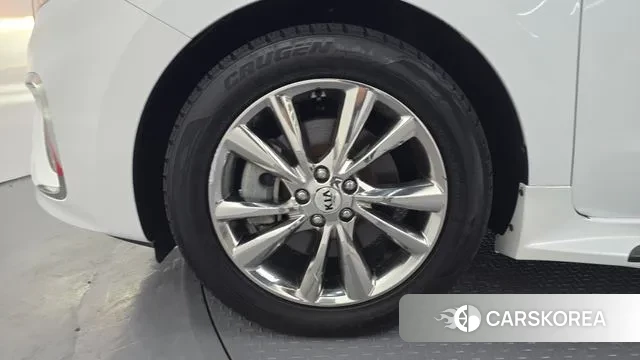 Kia The New Carnival id 3033984 из Кореи 15