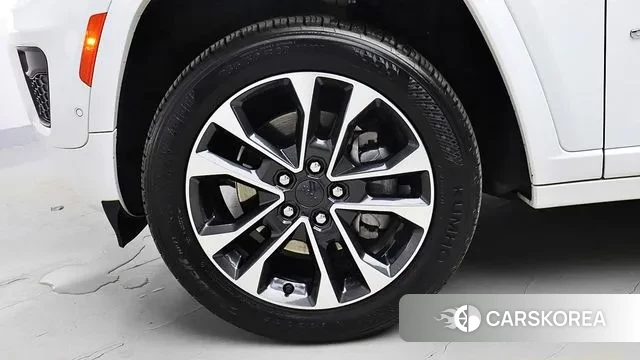 Jeep Grand Cherokee (WL) id 3191874 из Кореи 15