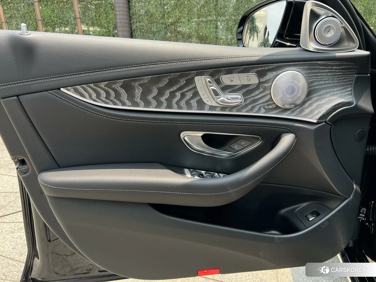 Mercedes-Benz E-Class id 4454072 из Китая 20