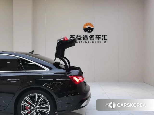 Audi A6L id 4290345 из Китая 11