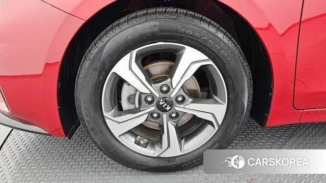 Kia Come New K3 id 4658377 из Кореи 26