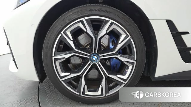 BMW i4 id 4779031 из Кореи 31