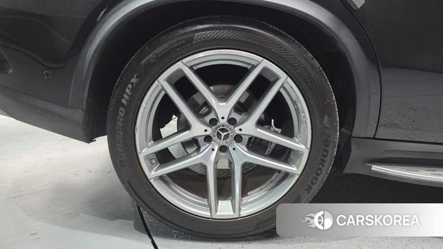 Mercedes-Benz GLE - Class W166 id 4471724 из Кореи 28