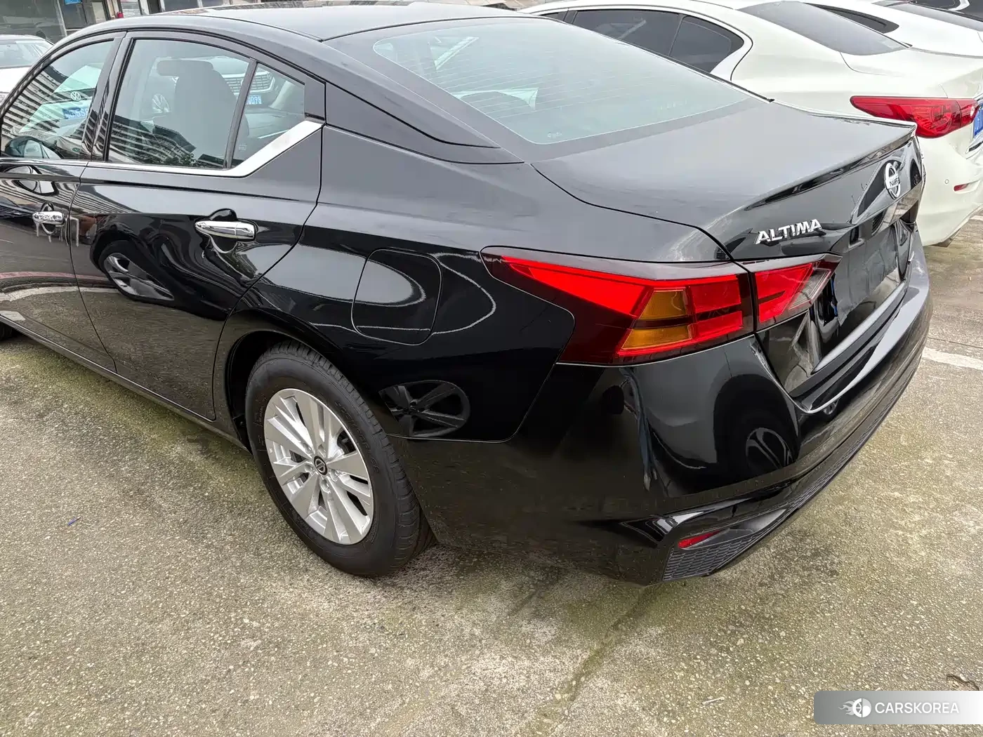 Nissan Altima id 4547462 из Китая 10