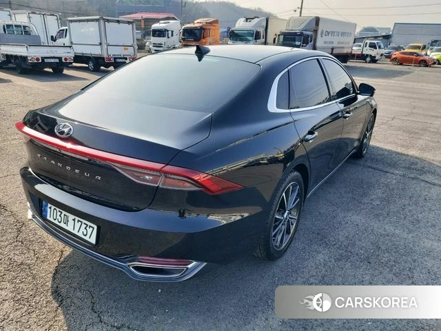 Hyundai The New Grandeur IG id 3819479 из Кореи 15