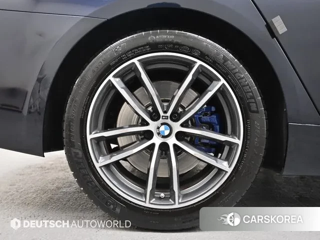 BMW 5 Series (G30) id 3650102 из Кореи 15