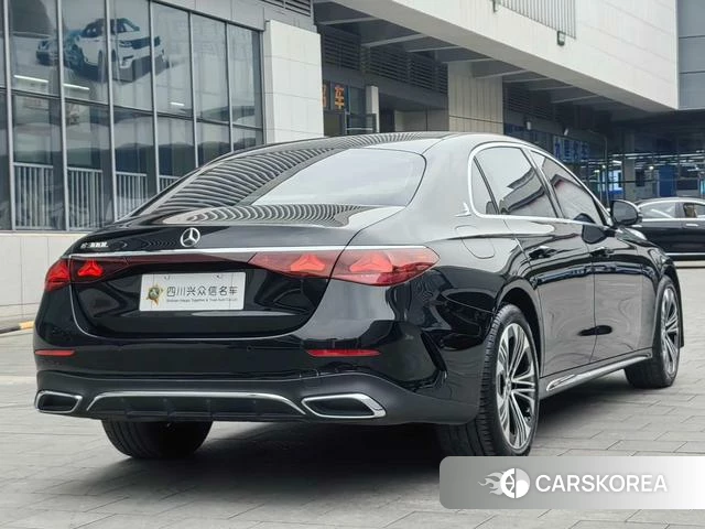 Mercedes-Benz E-class id 4257019 из Китая 15