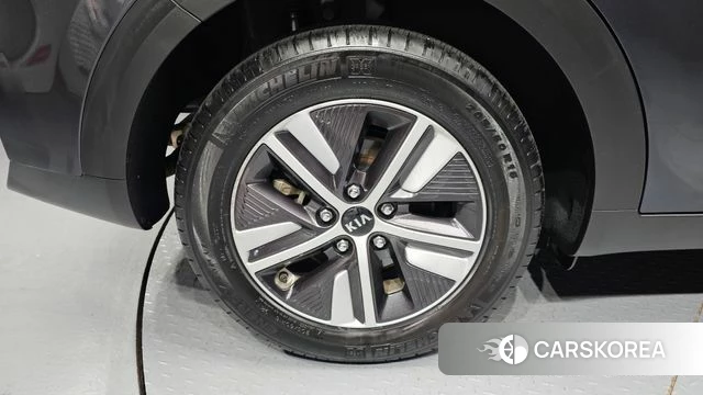 Kia The New Niro id 4447175 из Кореи 25