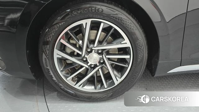 Hyundai The New Grandeur IG id 4245541 из Кореи 27