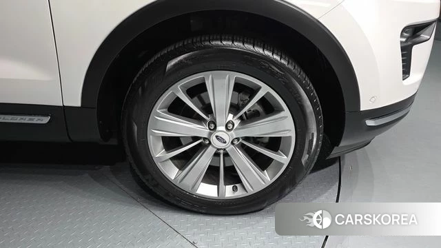 Ford Explorer id 3834951 из Кореи 15