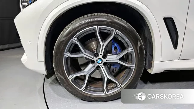 BMW X5 (G05) id 3758637 из Кореи 15