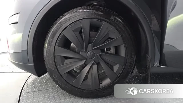 Tesla Model Y id 3750803 из Кореи 15