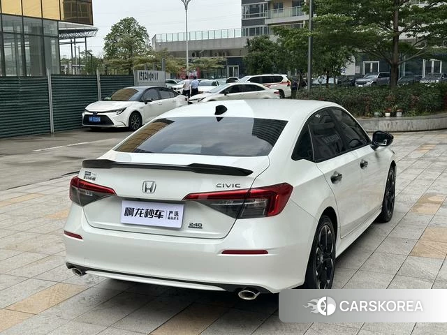Honda Civic id 4298526 из Китая 17