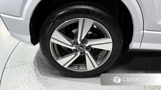 Audi Q2 id 3793334 из Кореи 15