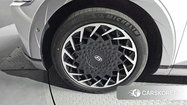 Hyundai Ionic 5 id 3935025 из Кореи 15