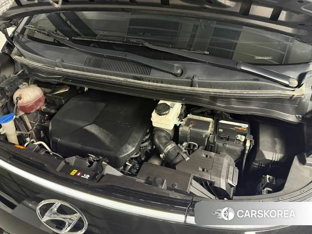 Hyundai Staria id 4910929 из Кореи 14