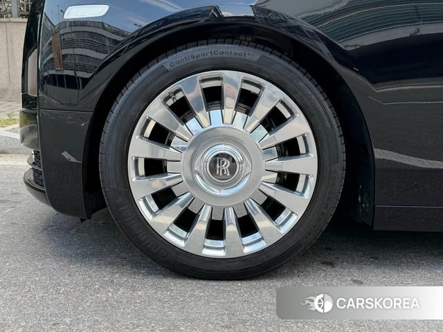 Rolls-Royce Phantom id 4477358 из Кореи 15