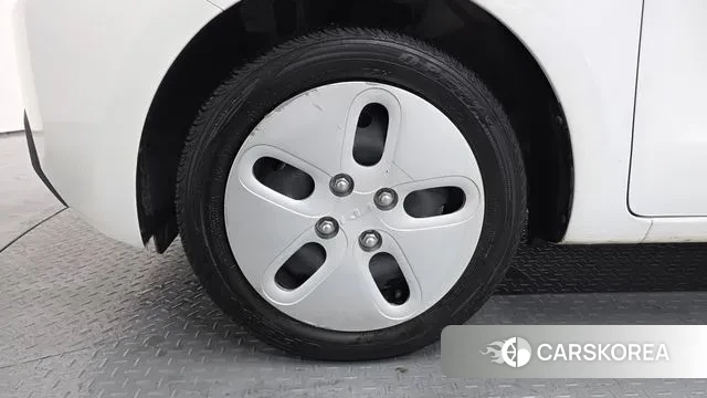 Kia The New Kia Ray id 3726459 из Кореи 15