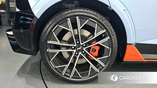 Hyundai Ionic 5 id 4177620 из Кореи 16